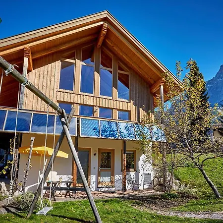 Haus Leonard شقة